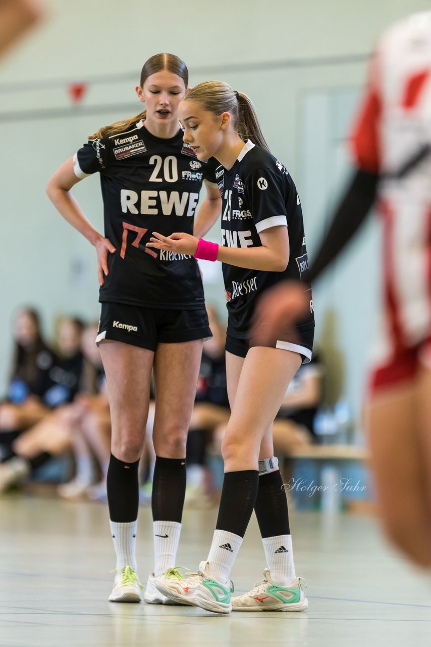 Bild 115 - wBJ SV Henstedt Ulzburg - Bramstedter TS : Ergebnis: 27:15